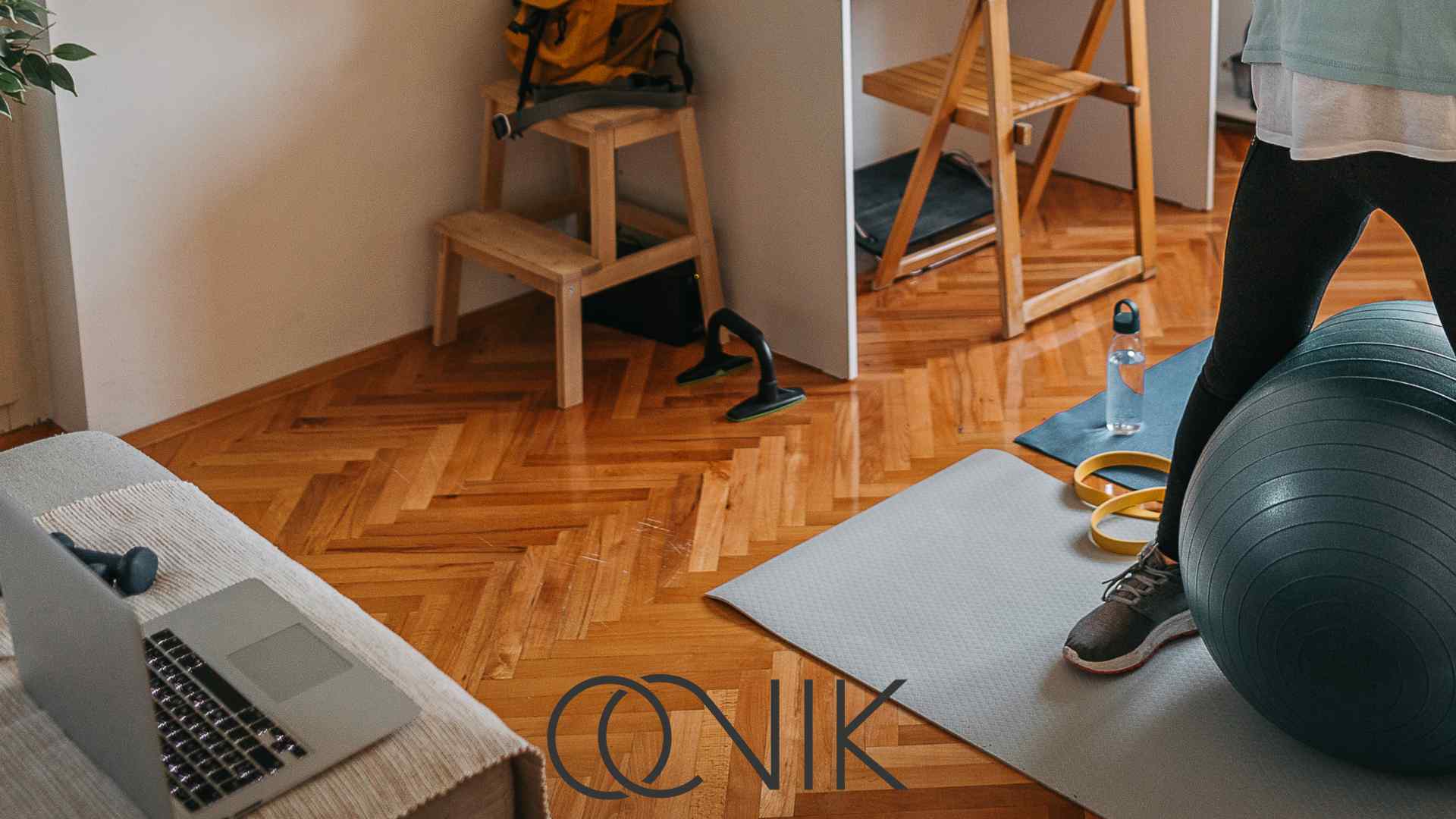 آموزش تصویری پیلاتس و حرکات شکم: راهنمای کامل برای شکمی قوی و خوش‌فرم