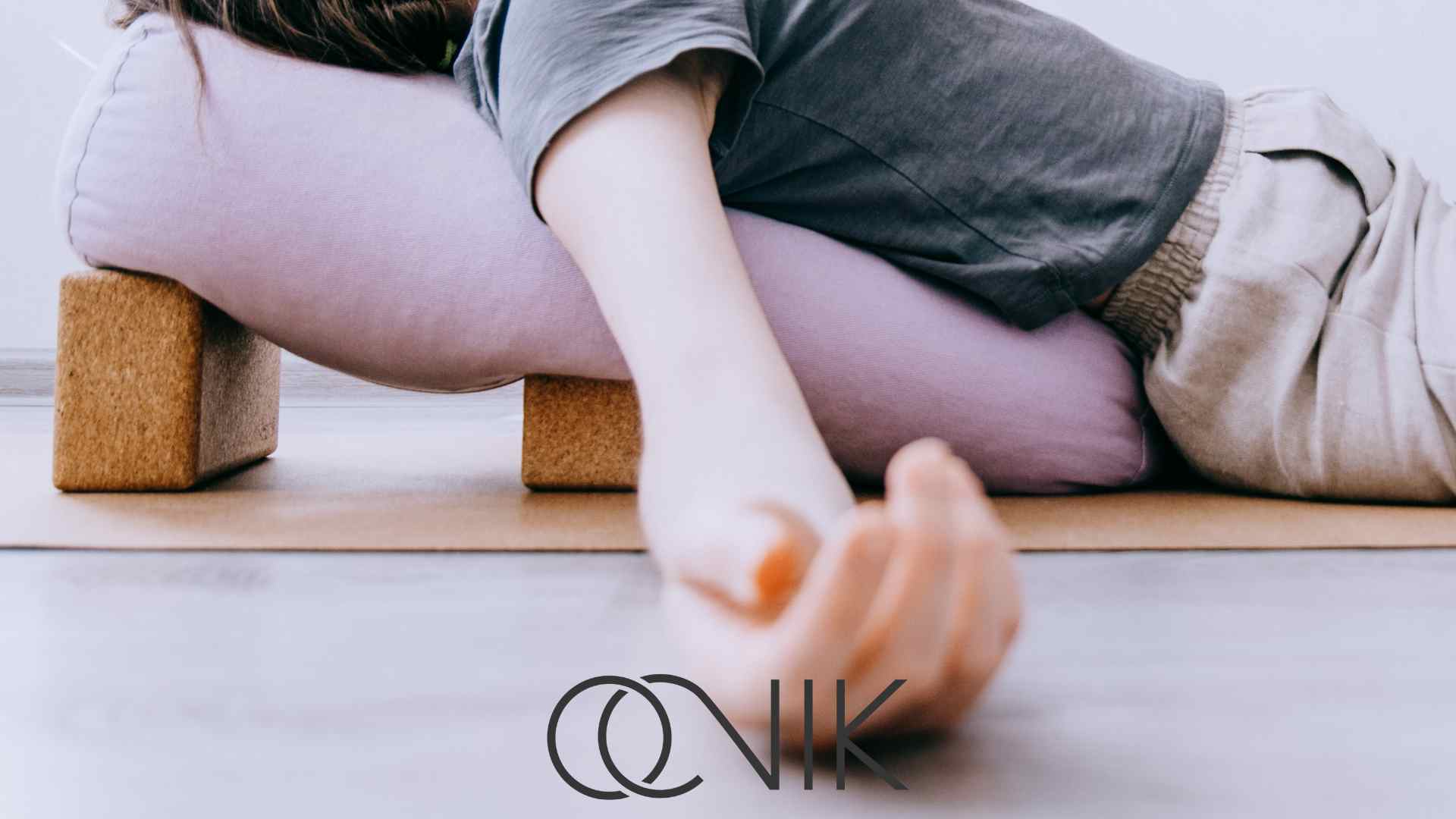 یوگا درمانی برای دیسک کمر و تقویت عضلات مرکزی: راهی به سوی سلامتی