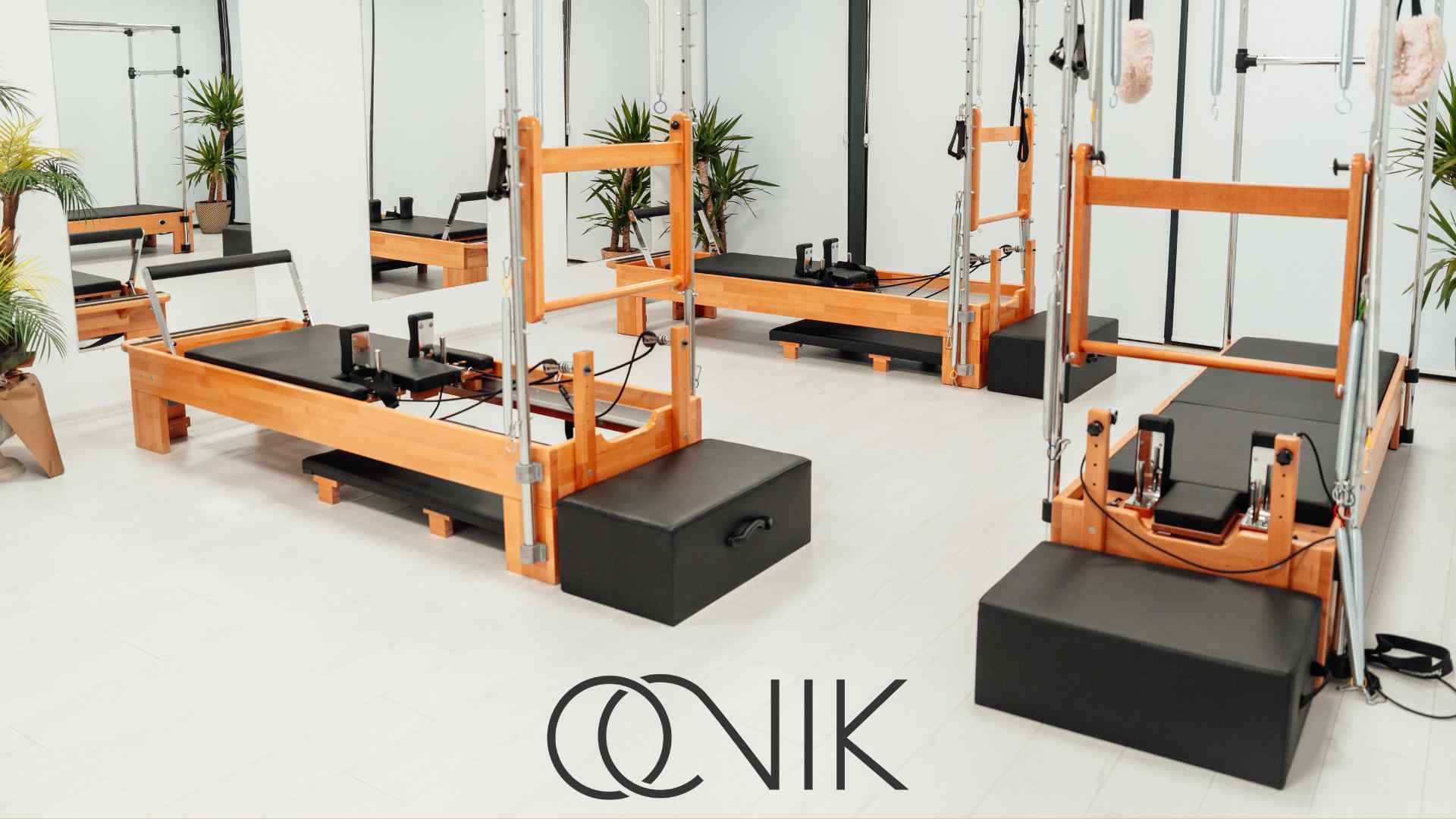 پیلاتس برای چه کسانی خوبه؟ راهنمای جامع برای همه گروه‌ها