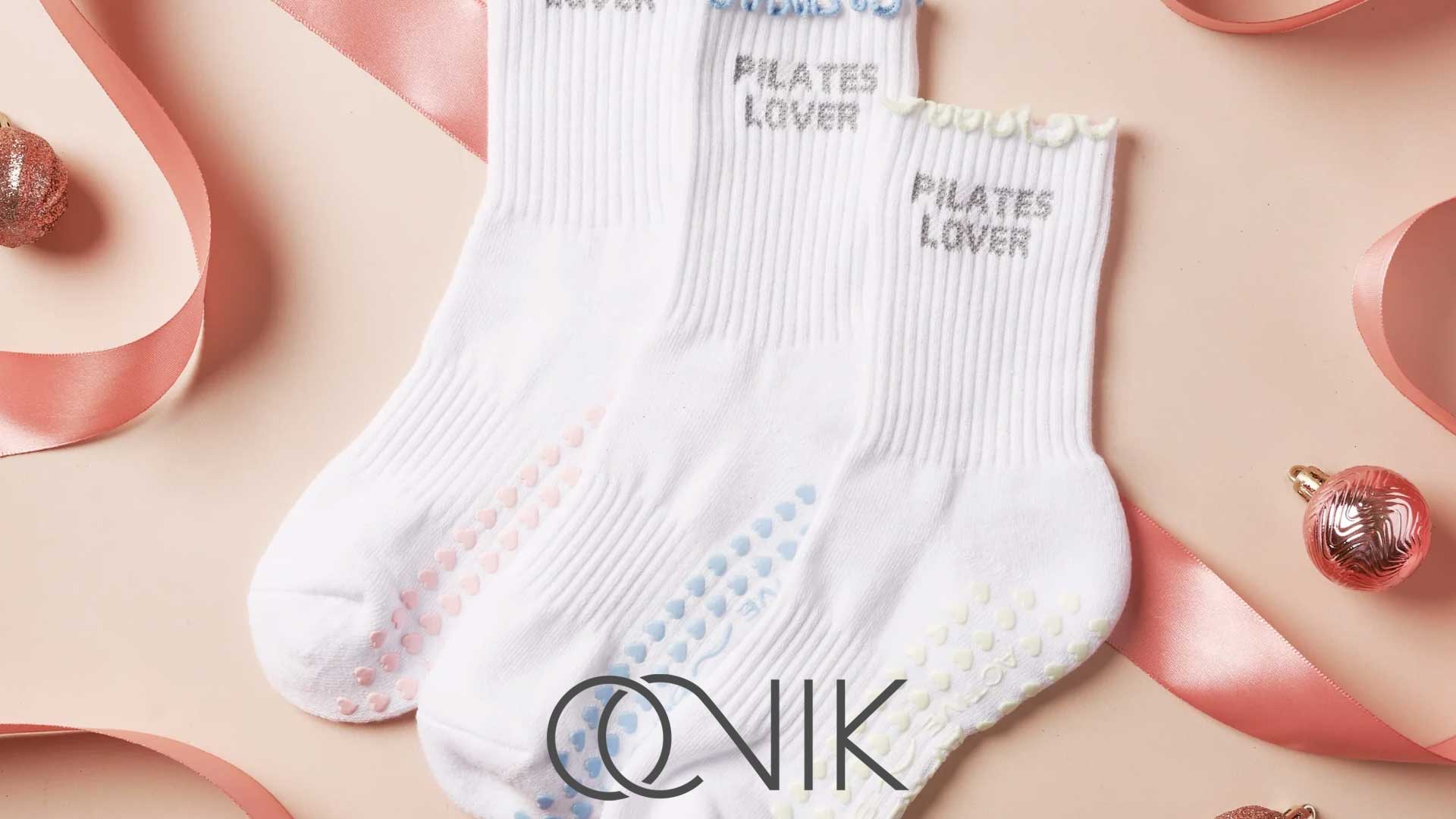 خرید جوراب پیلاتس